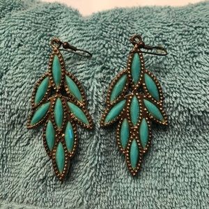 Turquoise dangling earrings